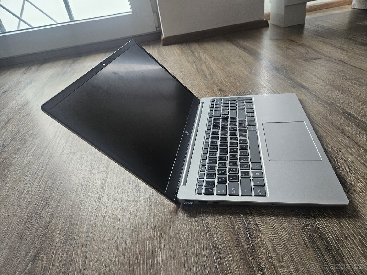 Notebook HP 15-fd0000 (2024) - 4