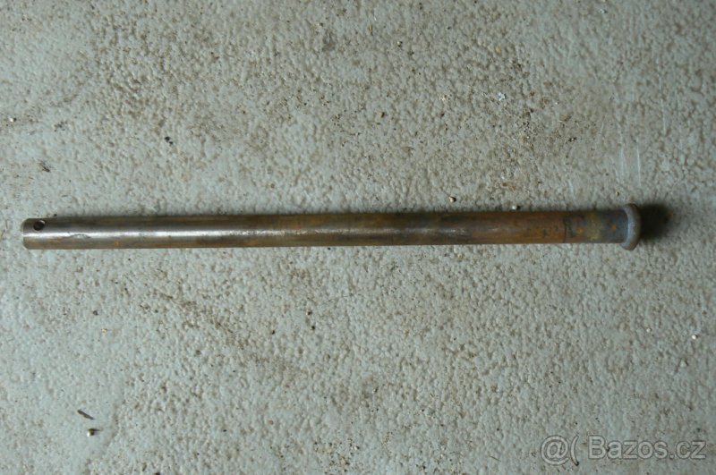 Prodám podvozkové díly na DT-75 - 4