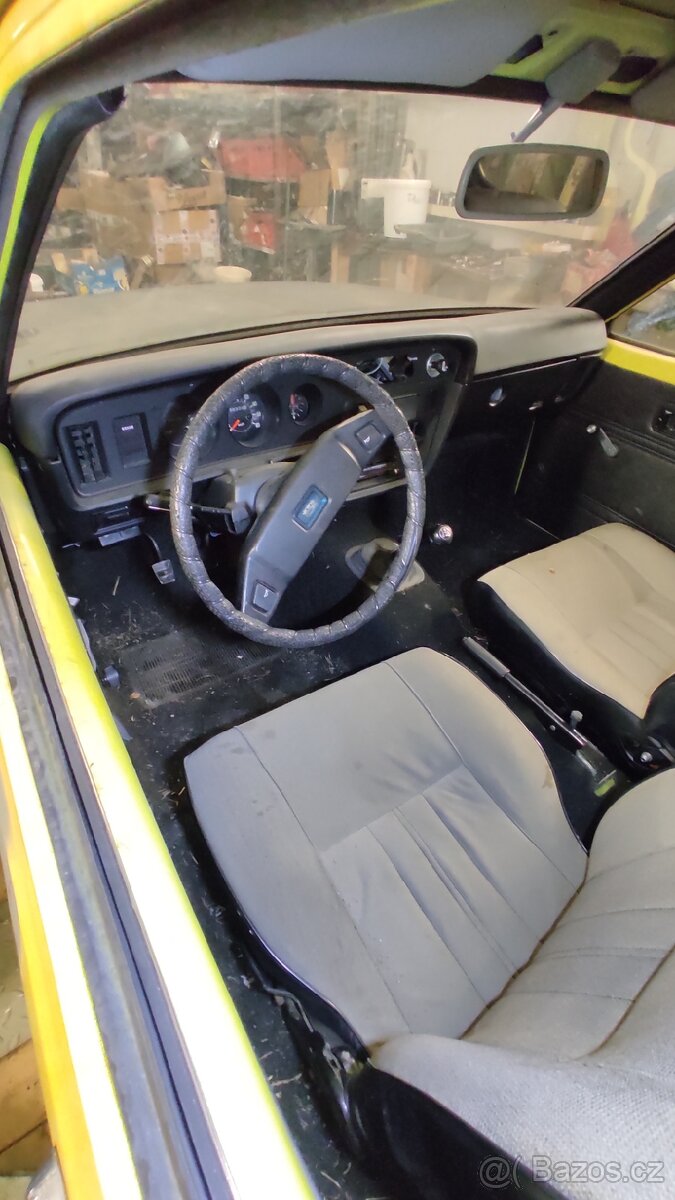 Toyota Corolla ke30 - 4