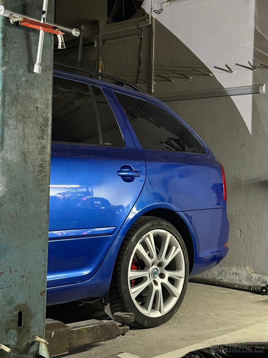 Octavia 2 RS - 4
