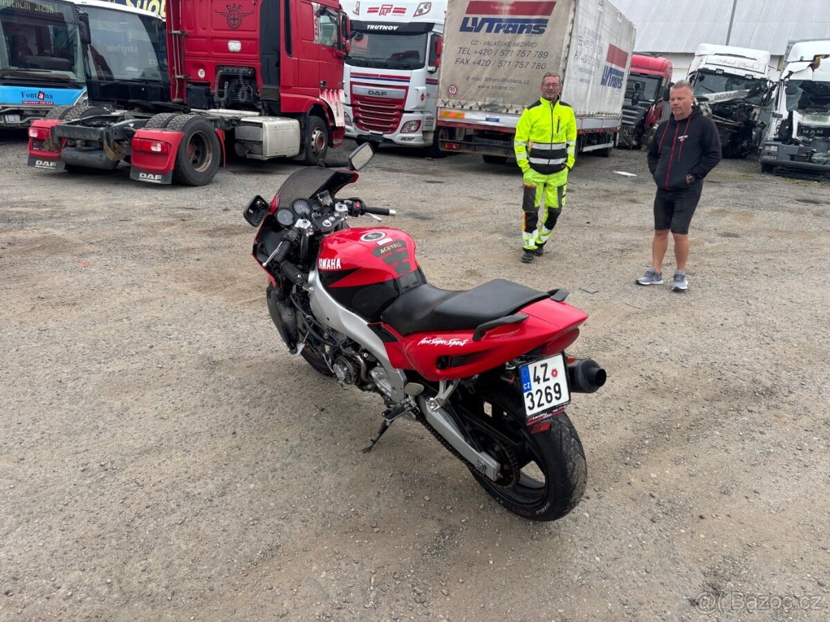 Ymaha YZF 600 / 1998 - 4