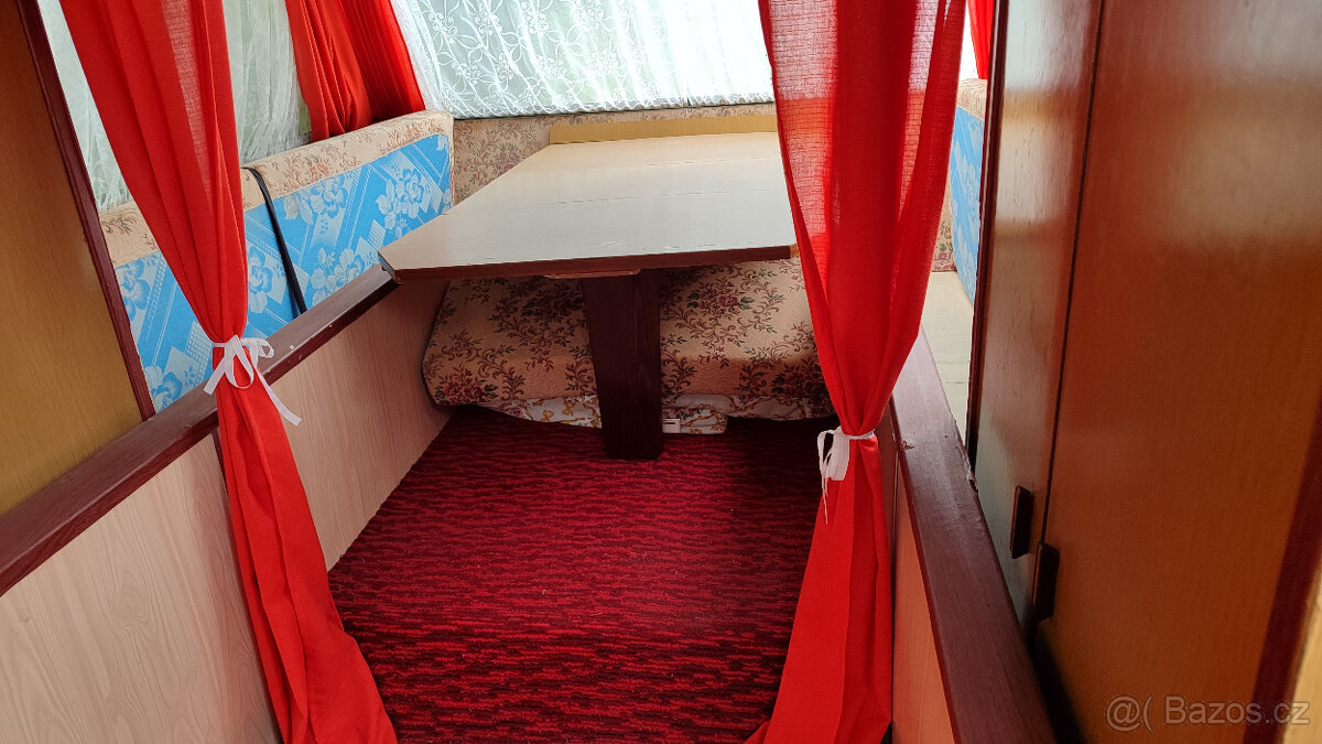 Prodám karavan Ponorka - 4