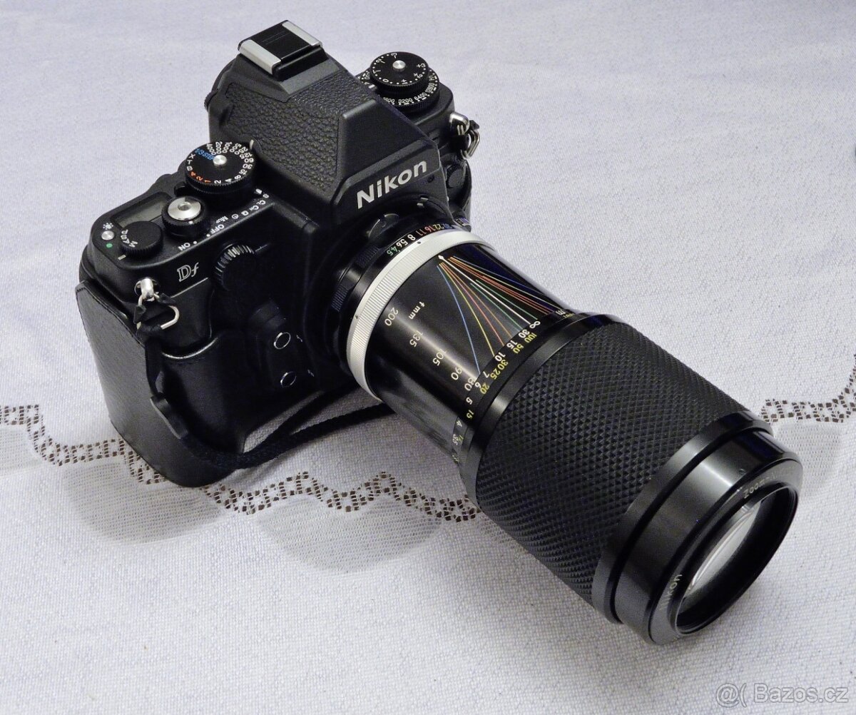 Nikon Nikkor Auto 4,5/80-200 - 4