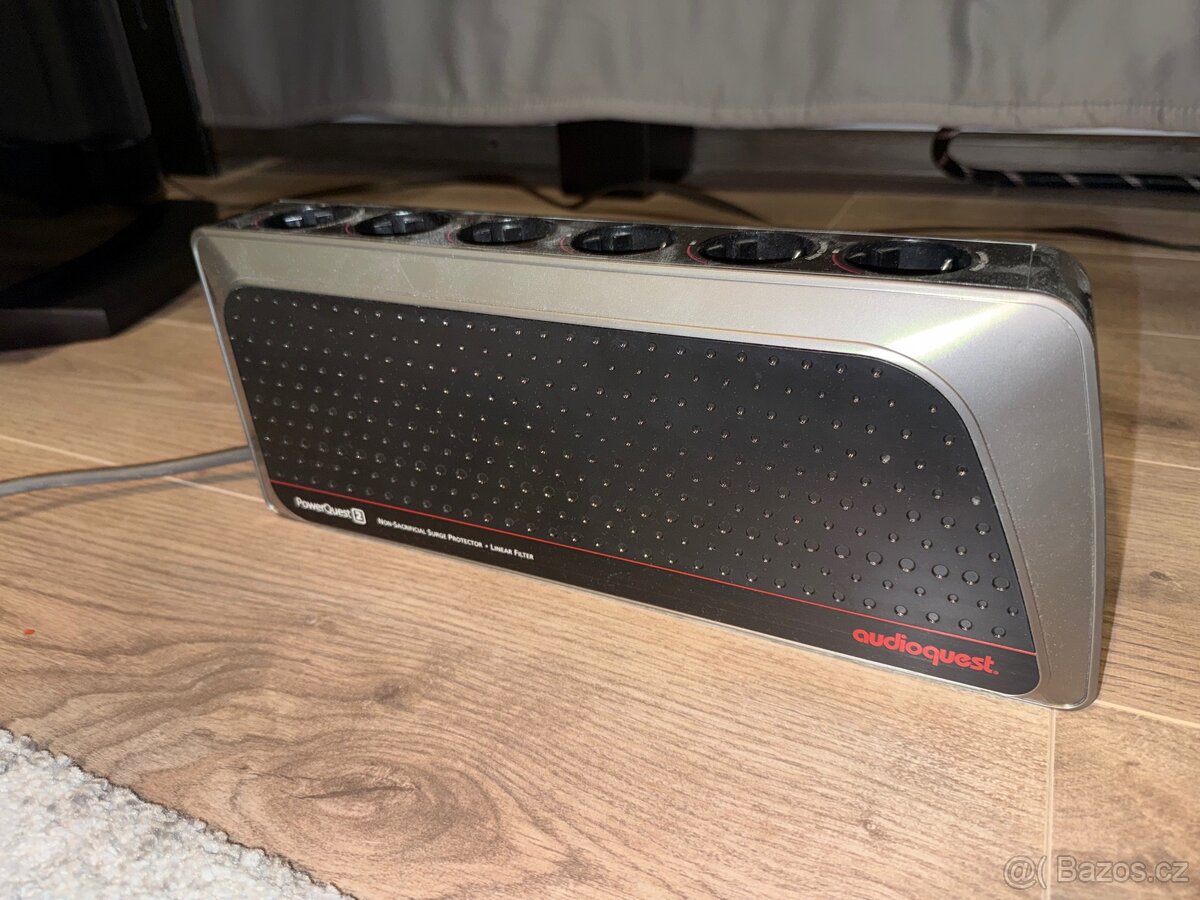 Síťový filtr Audioquest Powerquest 2 - 4