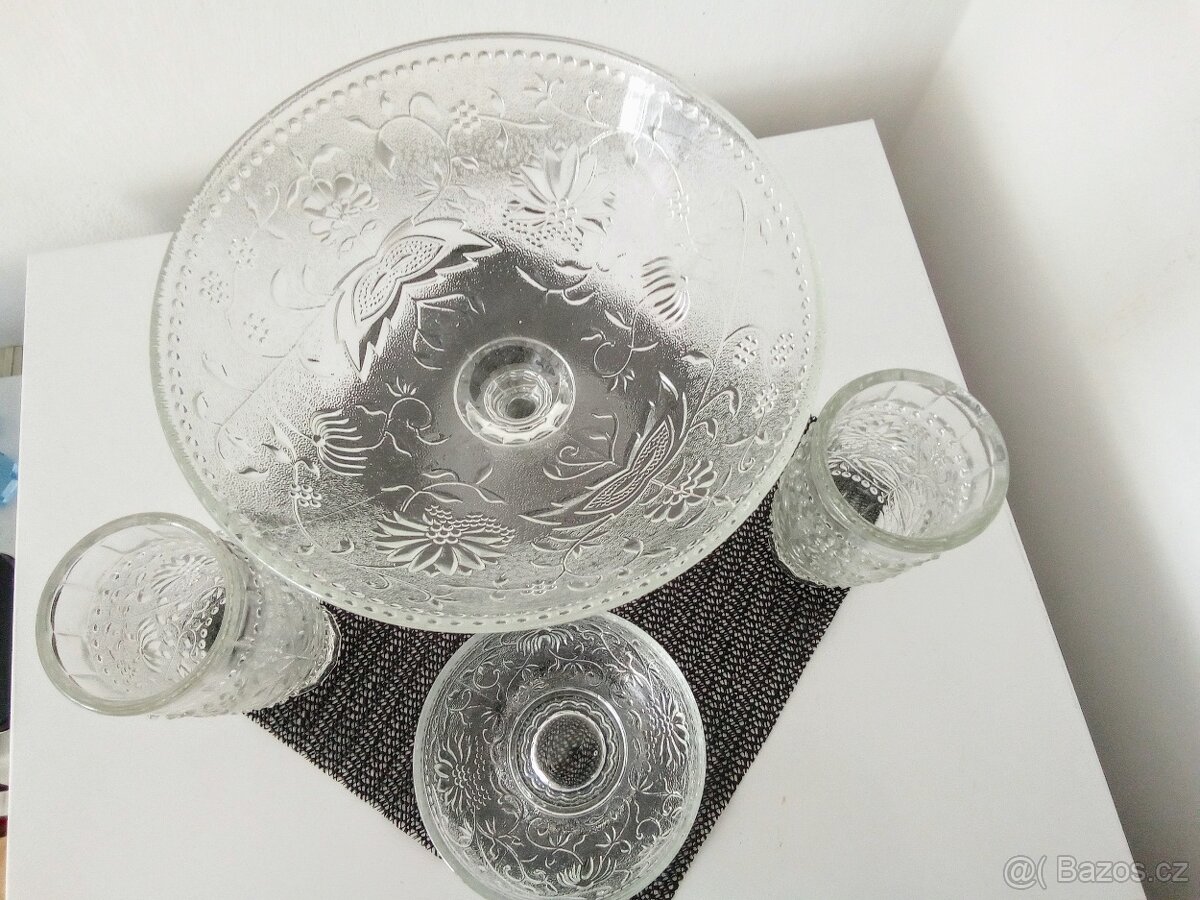 Lisované sklo -cibulák-P.Pánek-Rudolfova huť - 4