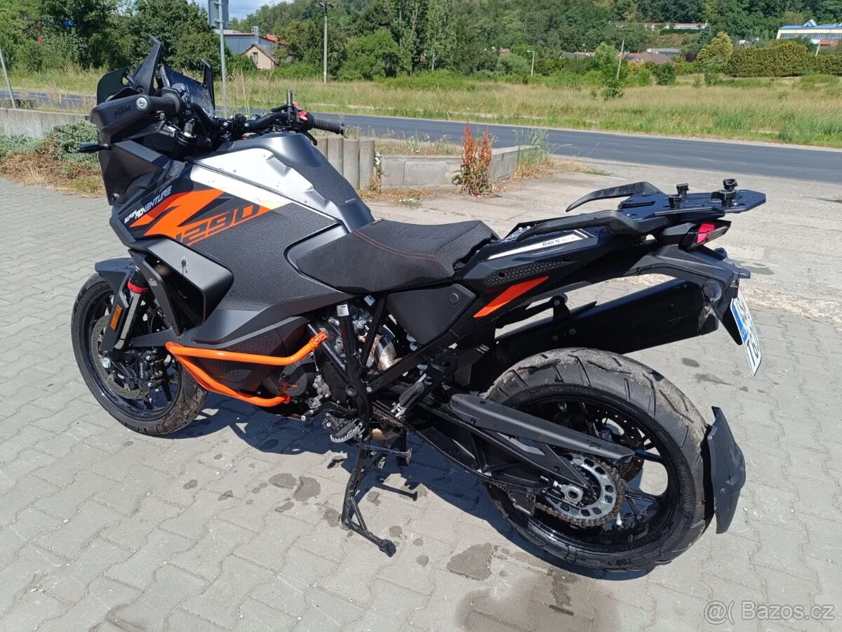 KTM 1290 SUPER ADVENTURE S - 4