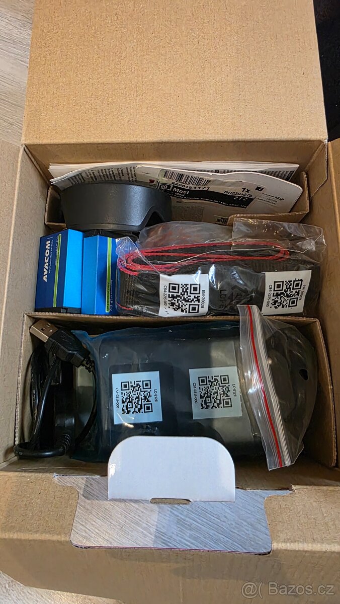 foto Canon M50 18-150mm + batoh s příslušenstvím zdarma - 4