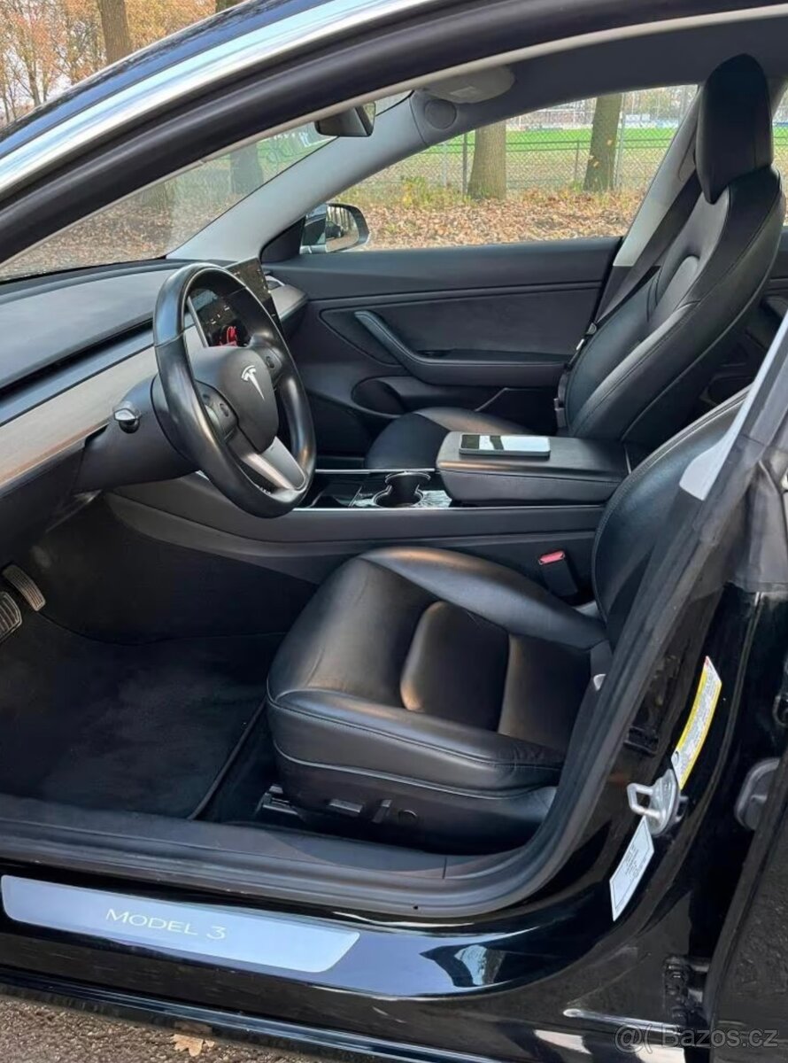 Tesla Model 3 Long Range, 255k najeto, nelze odečíst DPH - 4