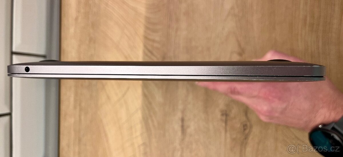 Macbook Pro 13” - 4