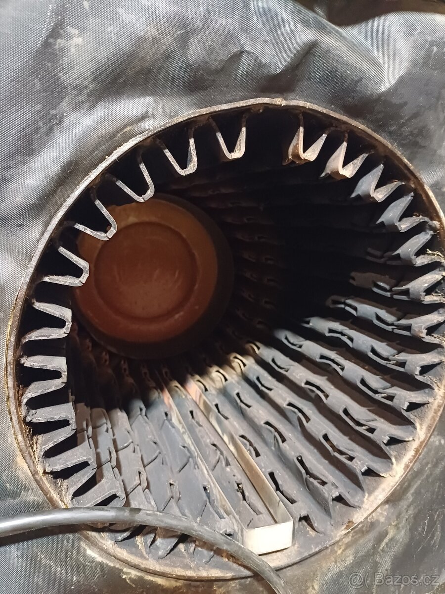 Buderus na lehký topný olej ..teplovodní - 4