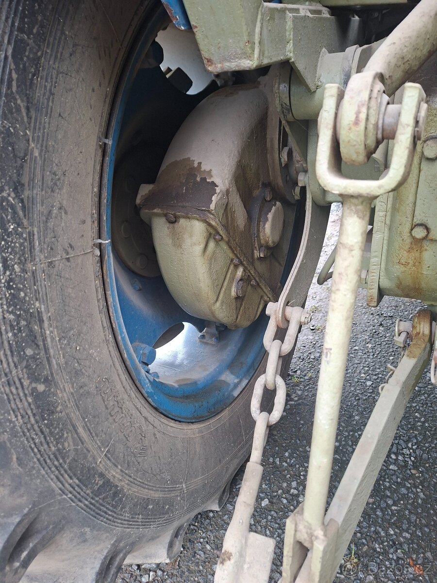 Traktor Zetor 5611 - 4