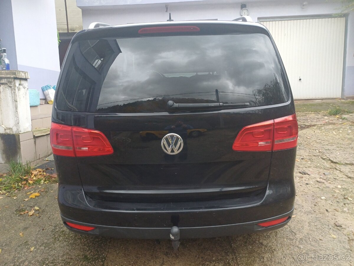 Prodám VW Touran Cross - 4