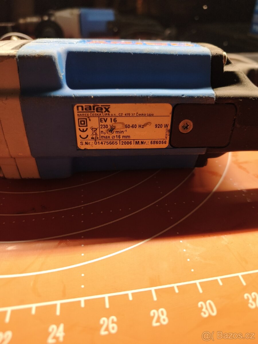 Velká vrtačka Narex EV16 - 4