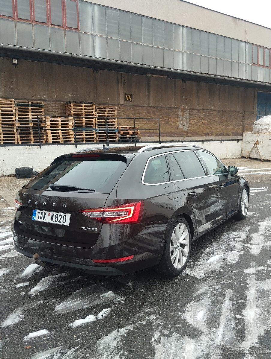 Škoda Superb 3 kombi 2.0 tdi 110kw - 4