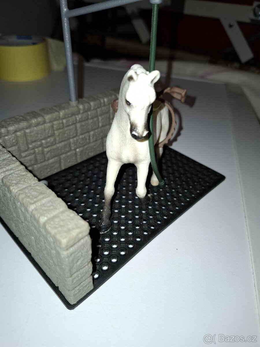 Mycí box vc koníka Schleich - 4