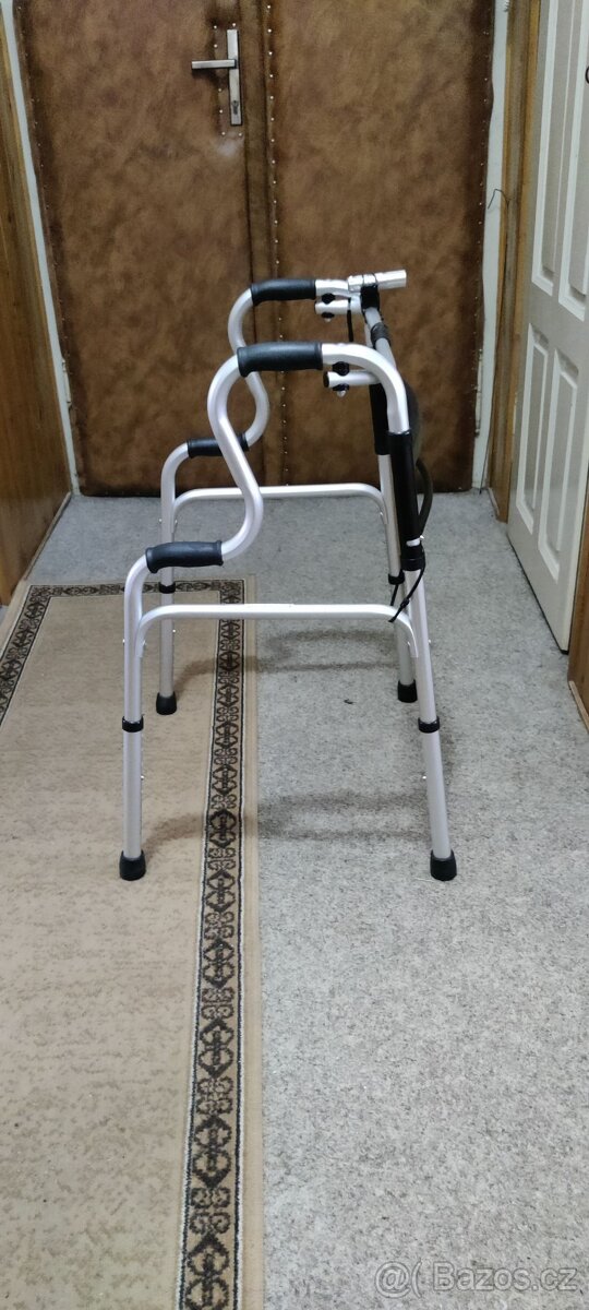 Pomůcky pro seniory - 4