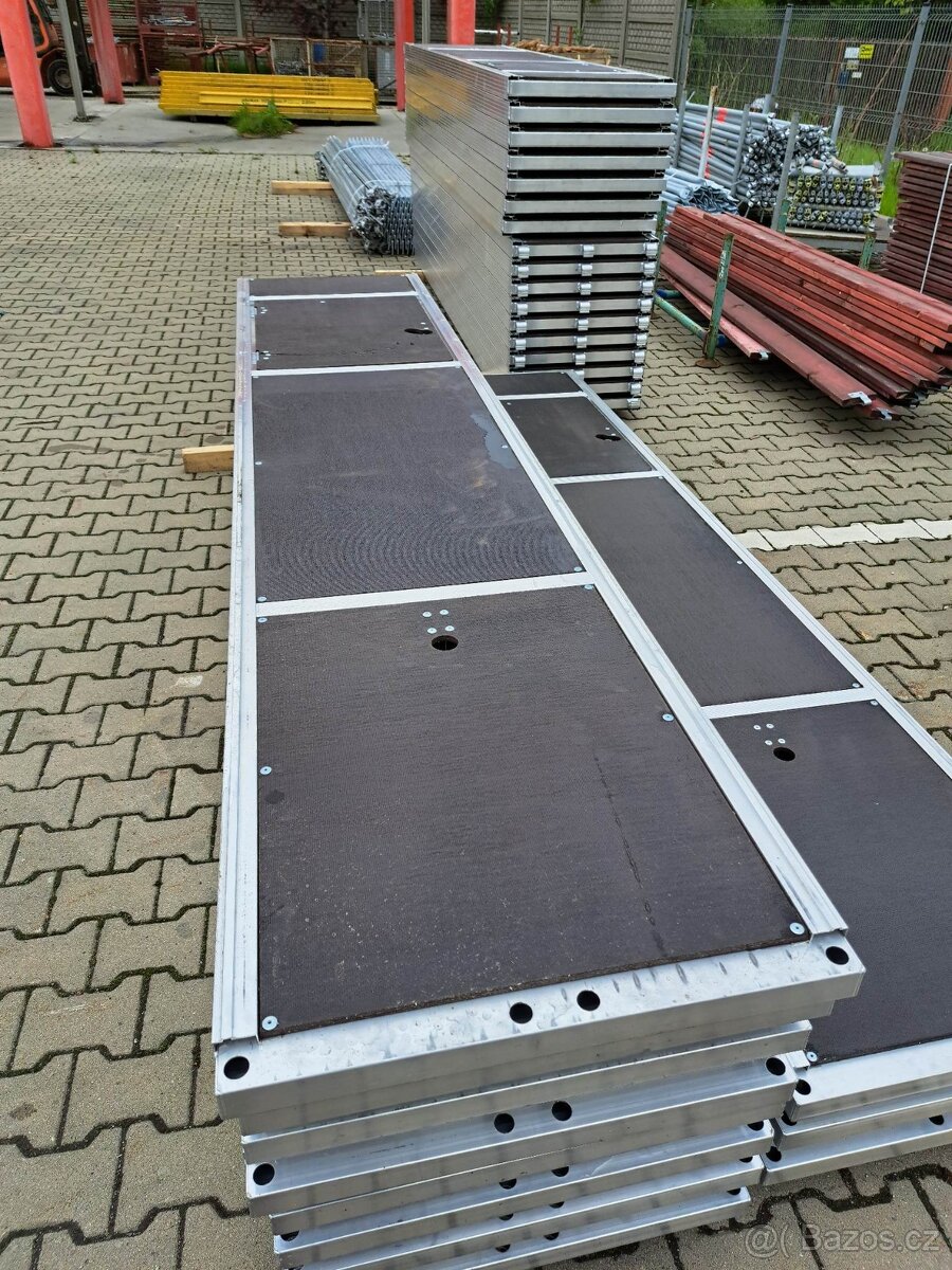 Lešení Plettac 400m2 - 4