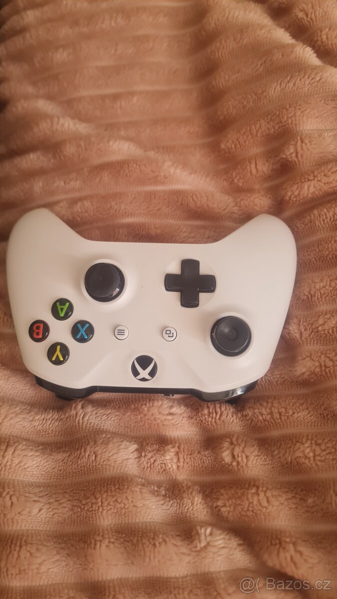 Xbox one (500GB) - 4