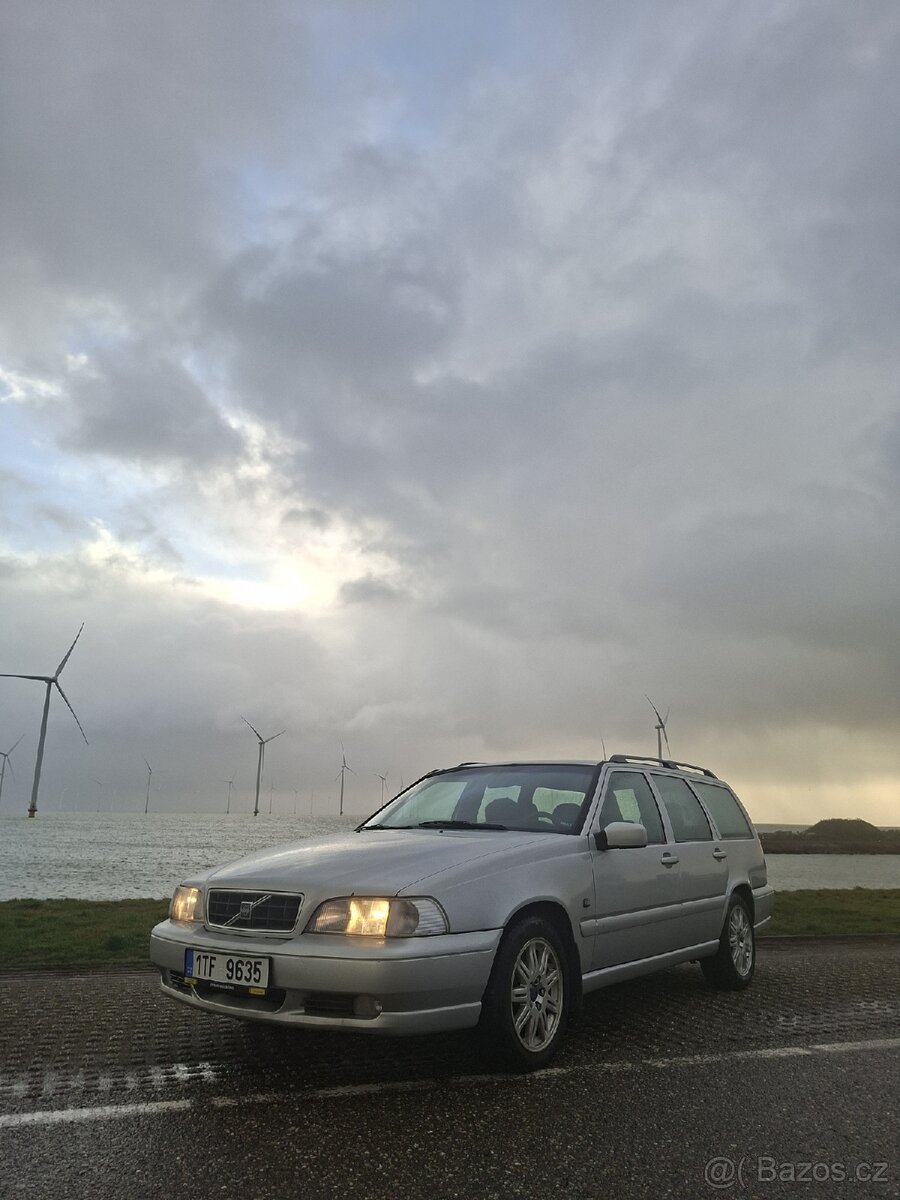 Volvo v70 - 4