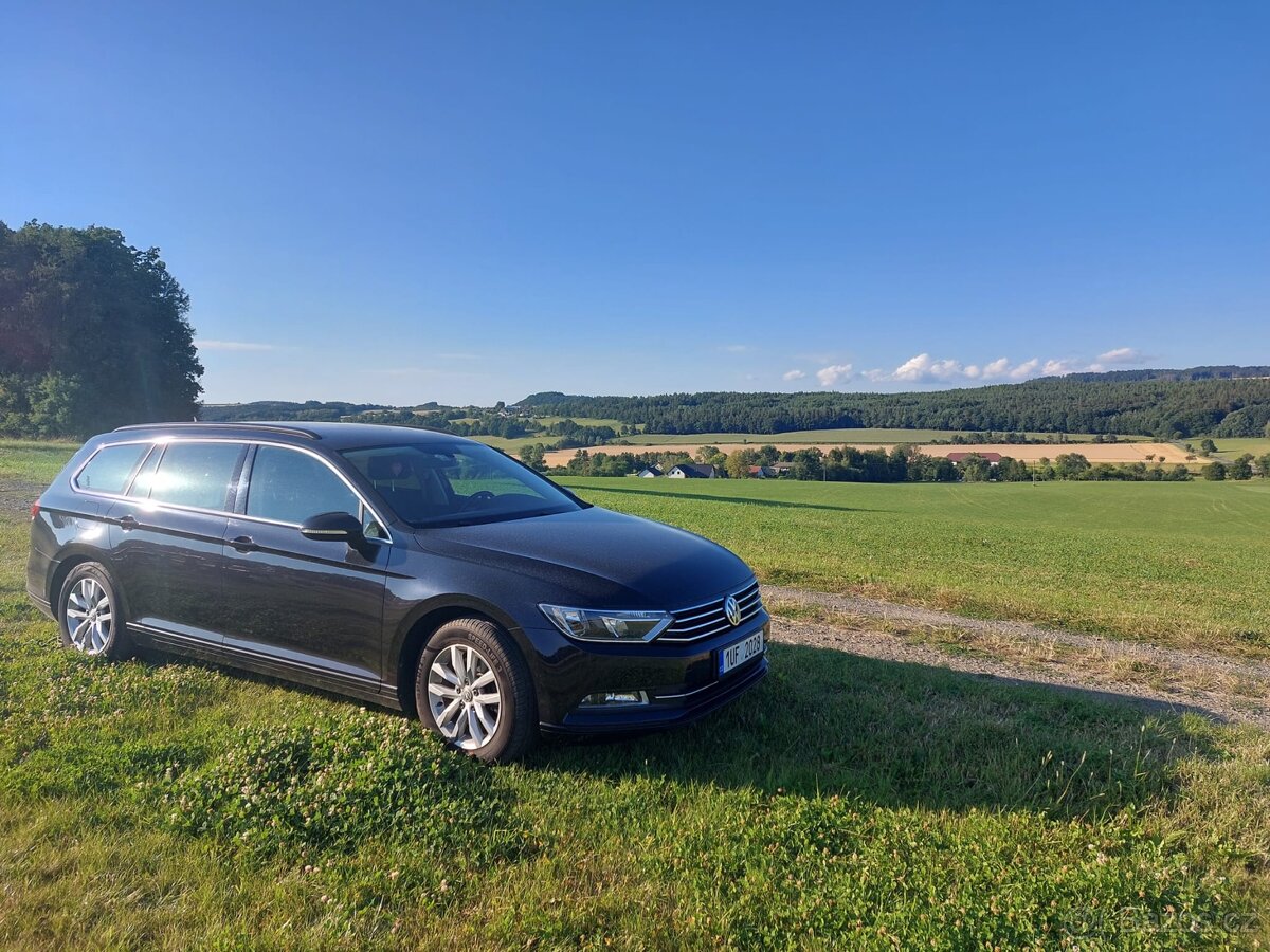 Volkswagen Passat - 4