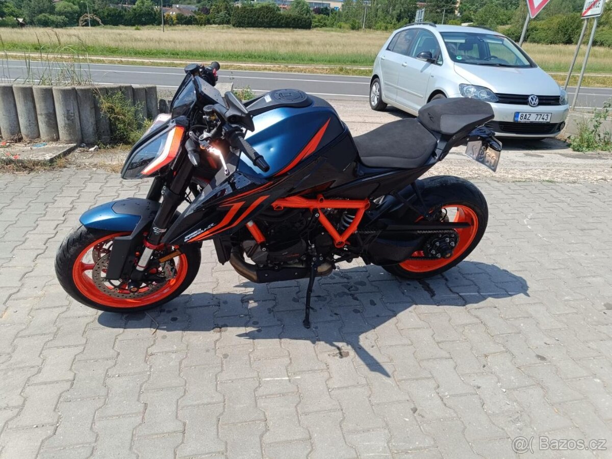 KTM 1290 Superduke R - 4