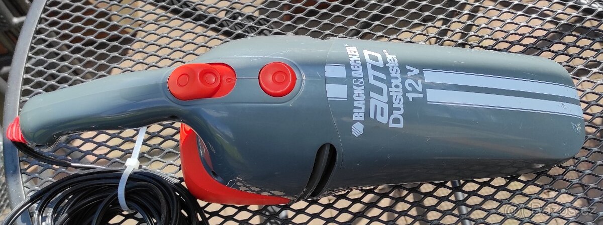 Vysavač do auta Black-Decker - 4