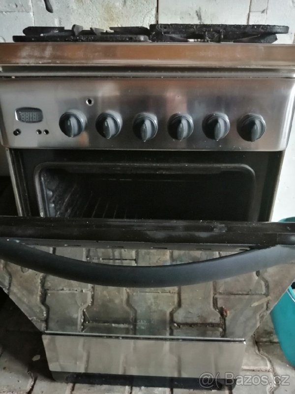 Trouba plyn elektrika Indesit - 4