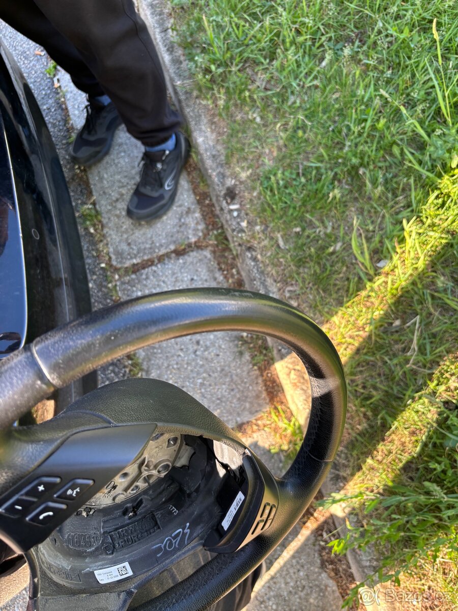 Originální kožený multifunkční volant BMW E90 - 4