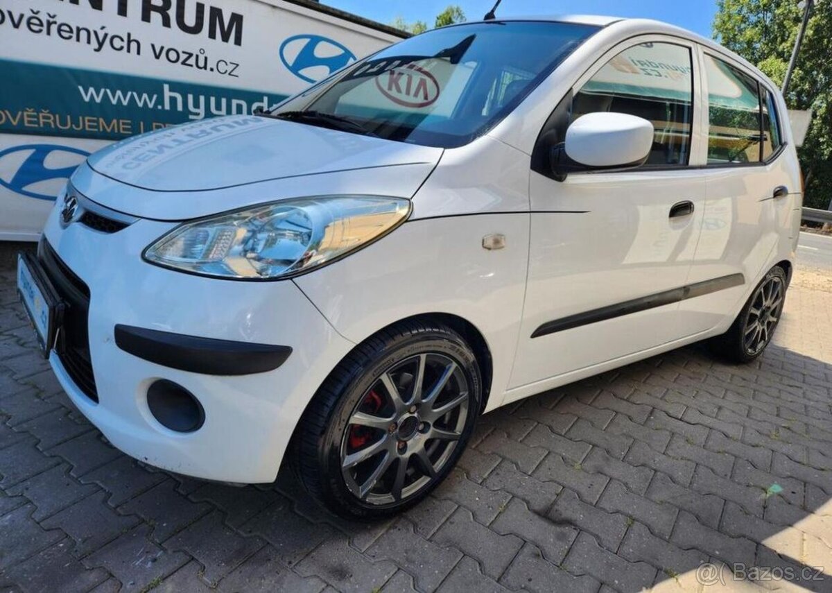 Hyundai i10 1.0-KAMERA-KLIMA - 4