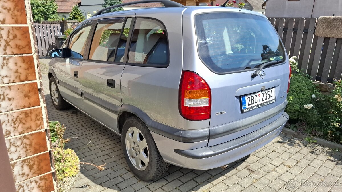 Opel Zafira - 4