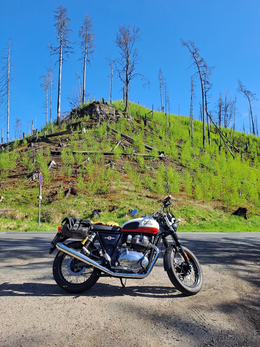Royal Enfield Interceptor 650 - 4