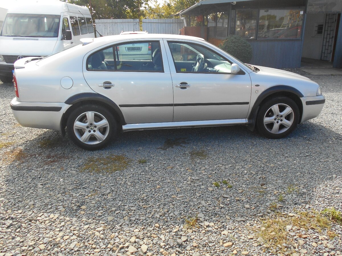 Škoda Octávia 1.6 mpi 74 kw - 4