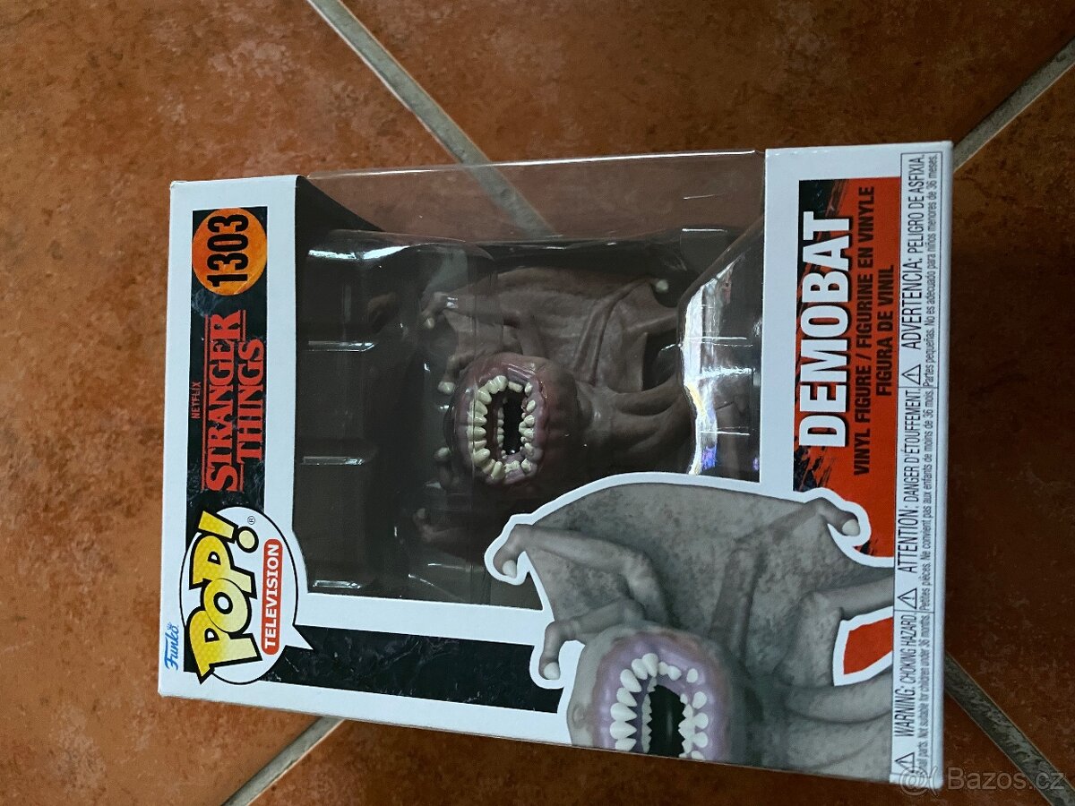 Funko pop - STRANGER THINGS a dalsi + klíčenky pop - 4