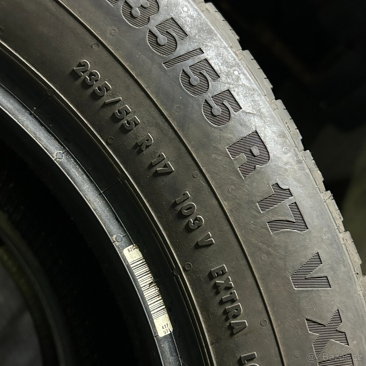 Zimní pneu 235/55 R17 103V Continental 6,5mm - 4