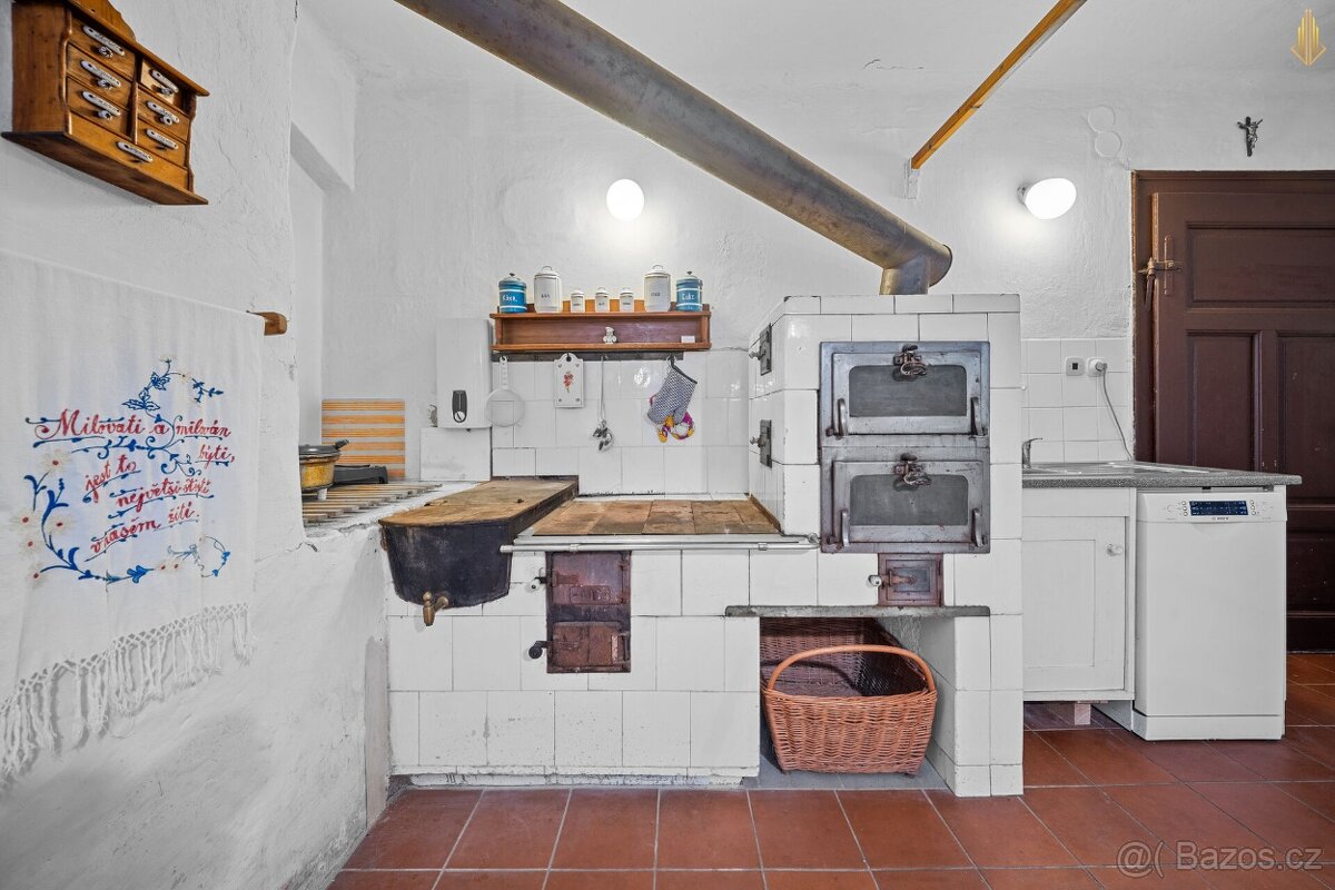 Prodej chalupy na samotě uprostřed lesa - 4