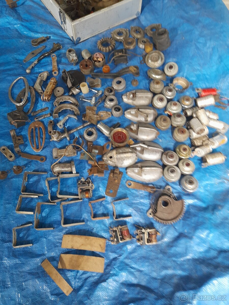 100 kč až 500kč kus - 4