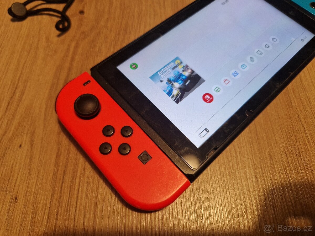 Nintendo Switch V2, plně funkční, stav C - 4
