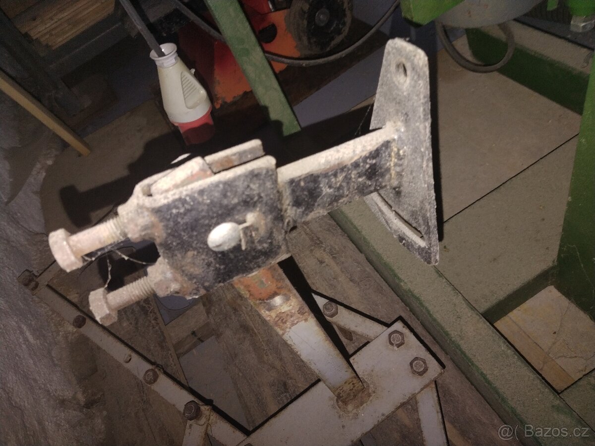 Prodám příslušenství pro kultivátor Mountfield - 4