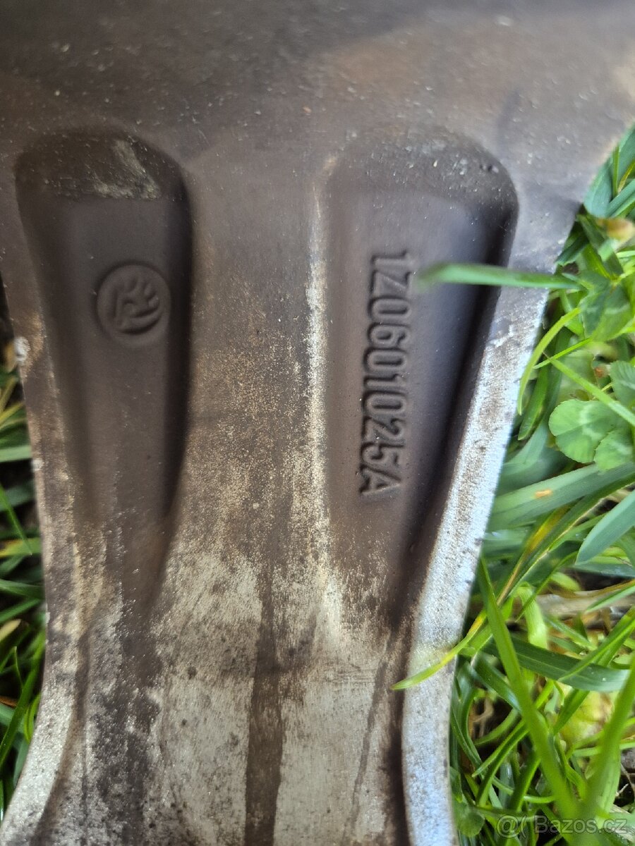 Alu kola 16 Skoda Octavia 2 - 4