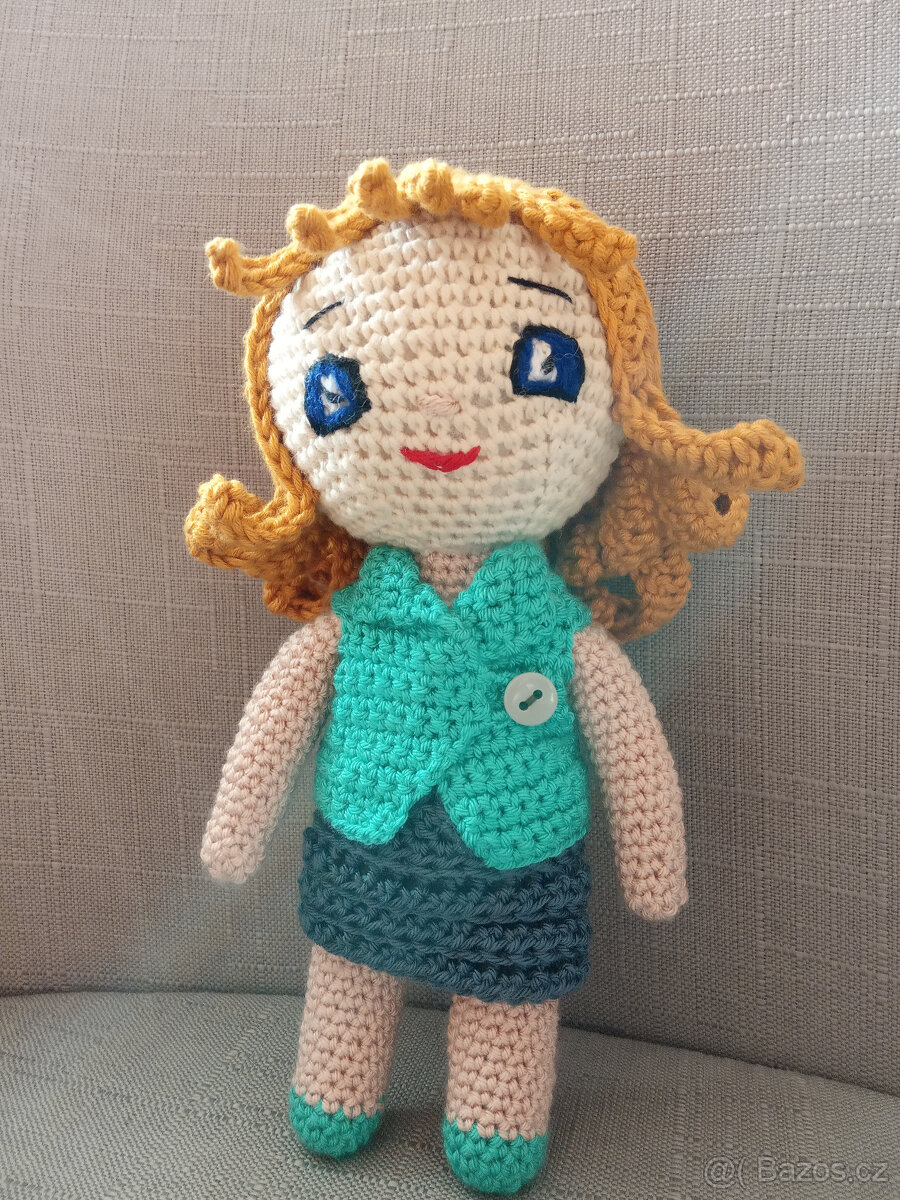 Háčkovaná panenka - 4