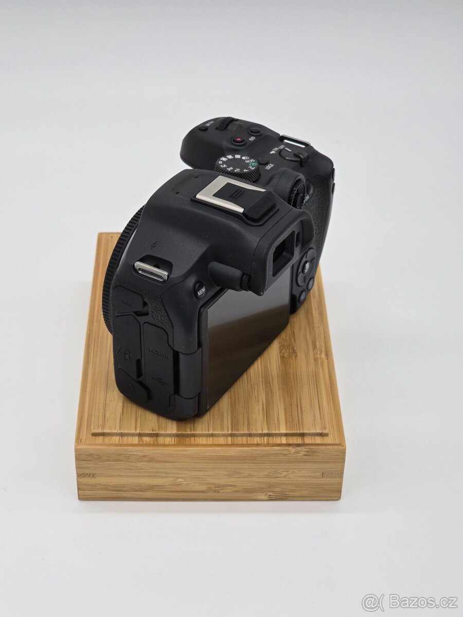 Canon R7 TOP STAV - 4