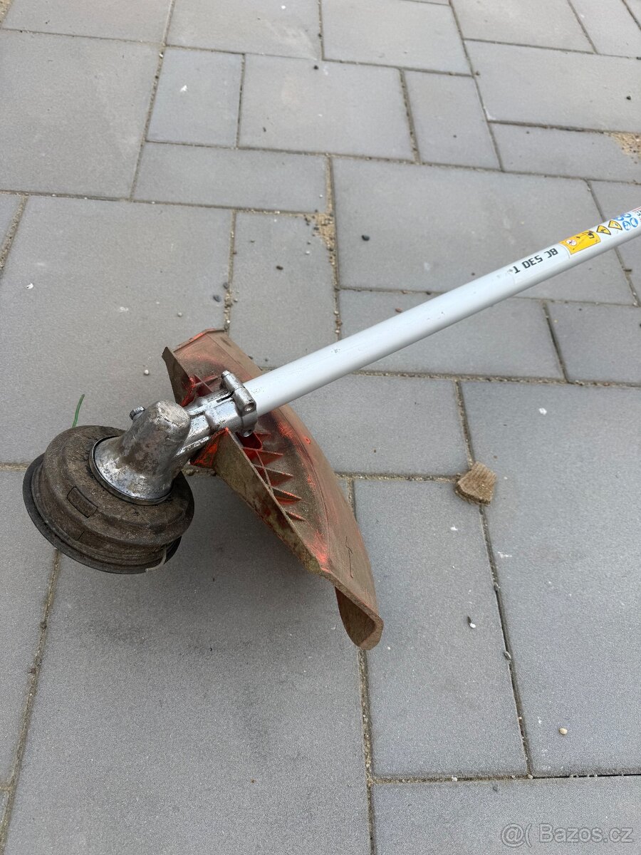 Prodám křovinořez Oleo-Mac BC 530T - 4