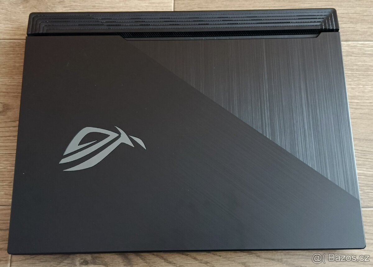 Prodám herní ASUS ROG STRIX G531GT - 4