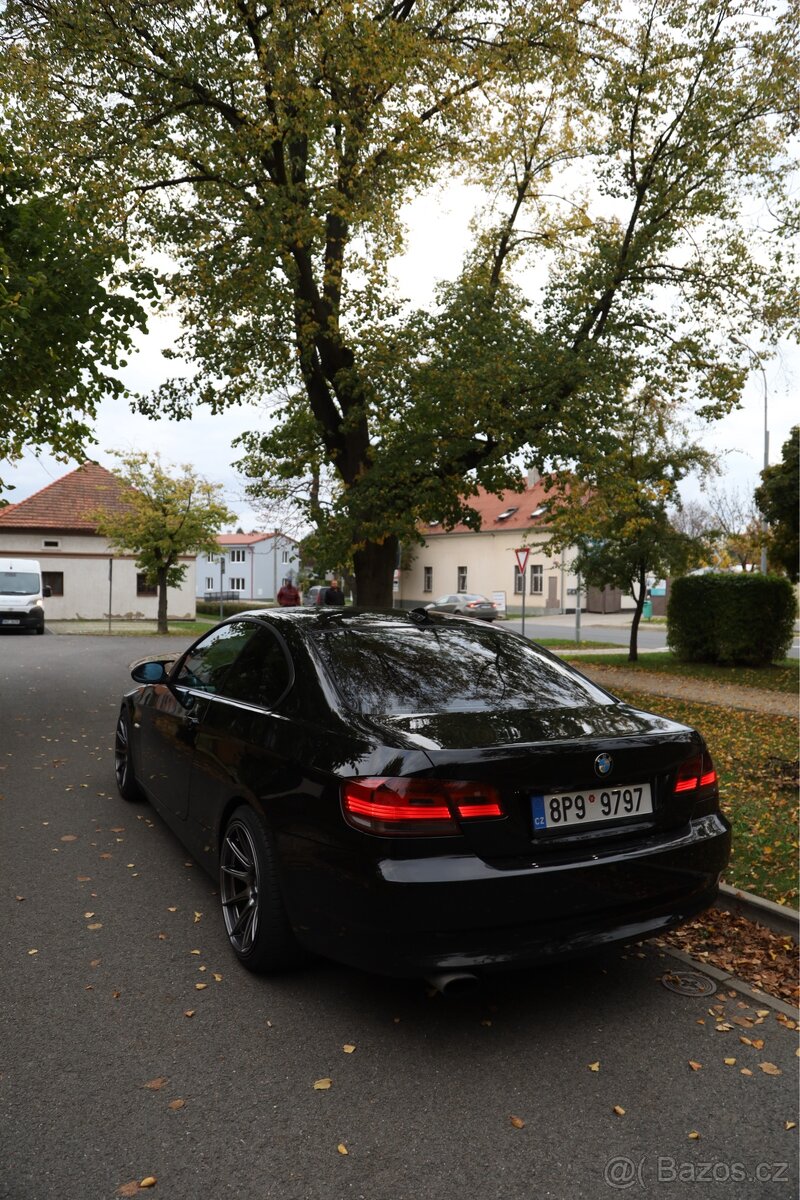 BMW E92 320D 2008 - 4