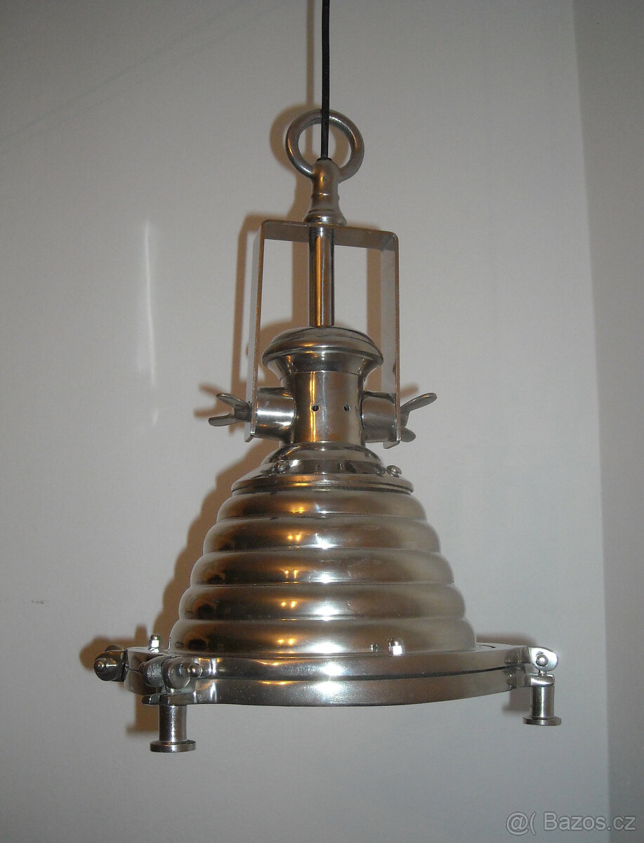 NAUTILUS - 4