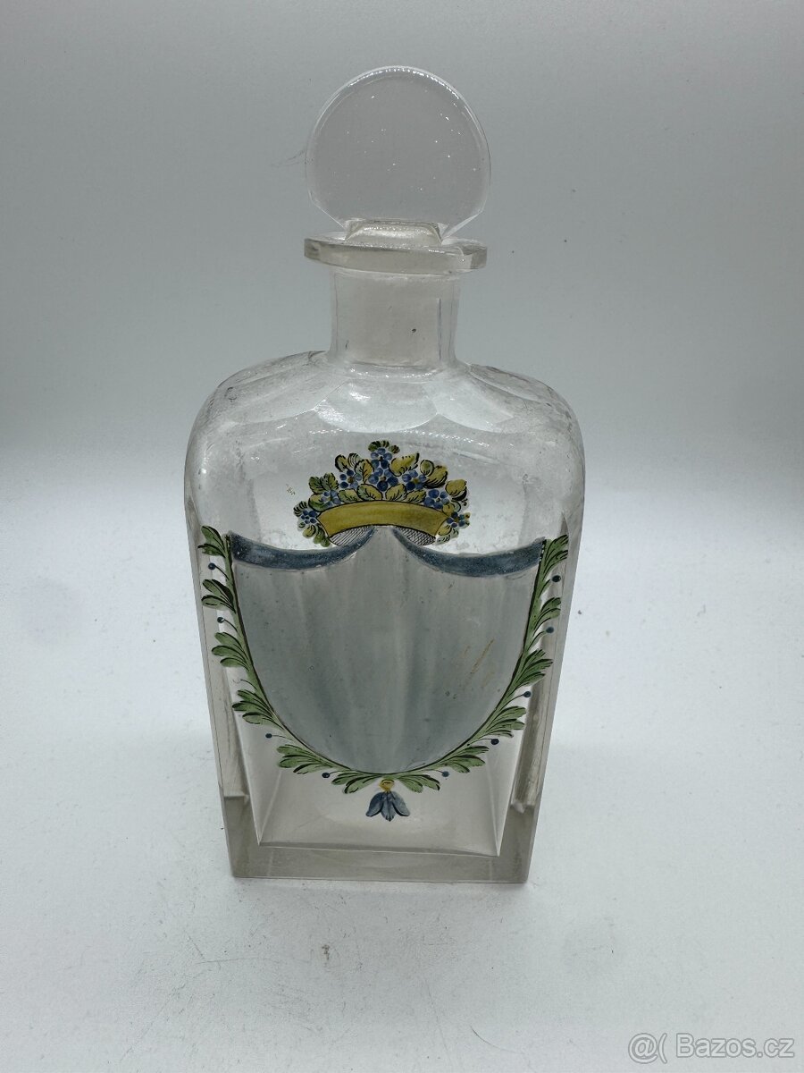 Sběratel nabízí staré lékárenské dózy - 4