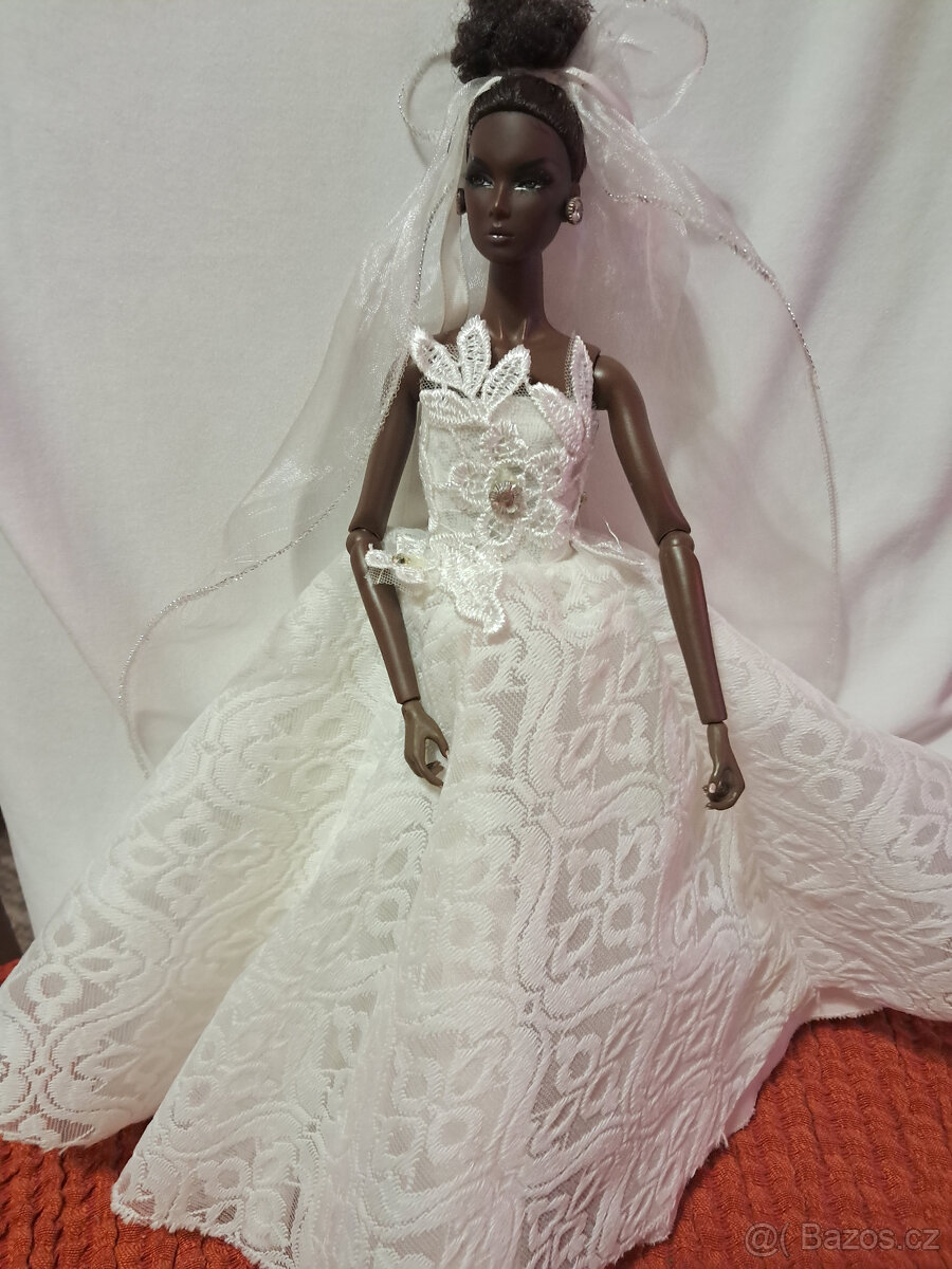 Sběratelská panenka Barbie černoška dovoz z Ameriky - 4