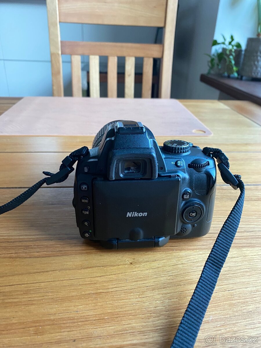 Nikon D5000 - 18-105 AF-S DX VR - 4