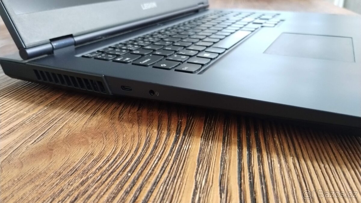 Výkonný Lenovo Legion, RTX 3070, 32GB RAM, 17", 1TB - 4
