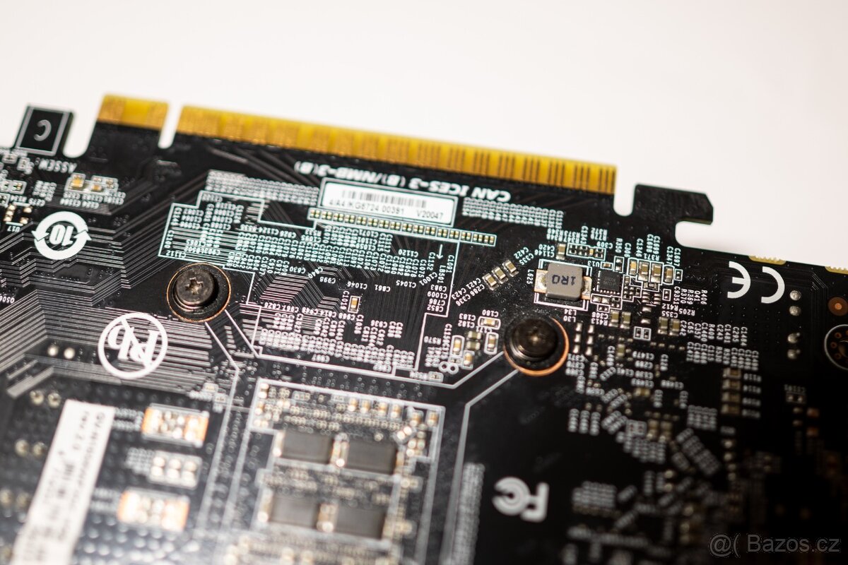 grafická karta Gigabyte GeForce GTX 1650 D6 WindForce OC 4G - 4